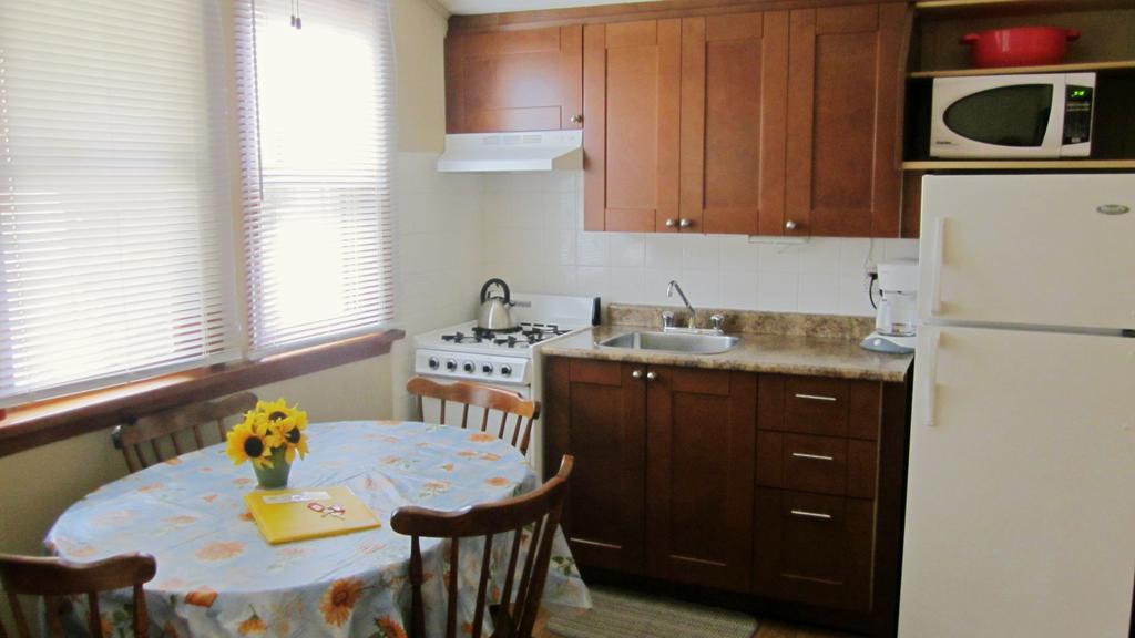 Отель Sunbeam Bungalows Callander Номер фото