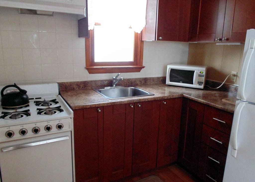 Отель Sunbeam Bungalows Callander Номер фото