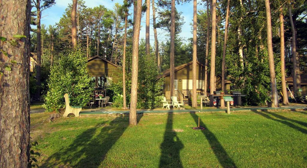 Отель Sunbeam Bungalows Callander Номер фото