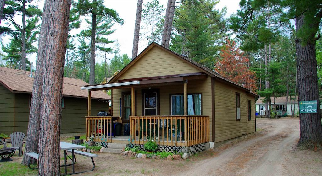 Отель Sunbeam Bungalows Callander Номер фото